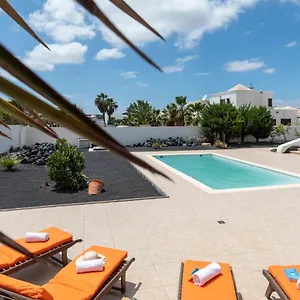 Casa Monicha Apartment Costa Teguise